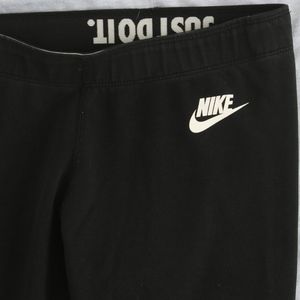 Nike Pants - Nike Leggings Nike Pants - Nike Leggings